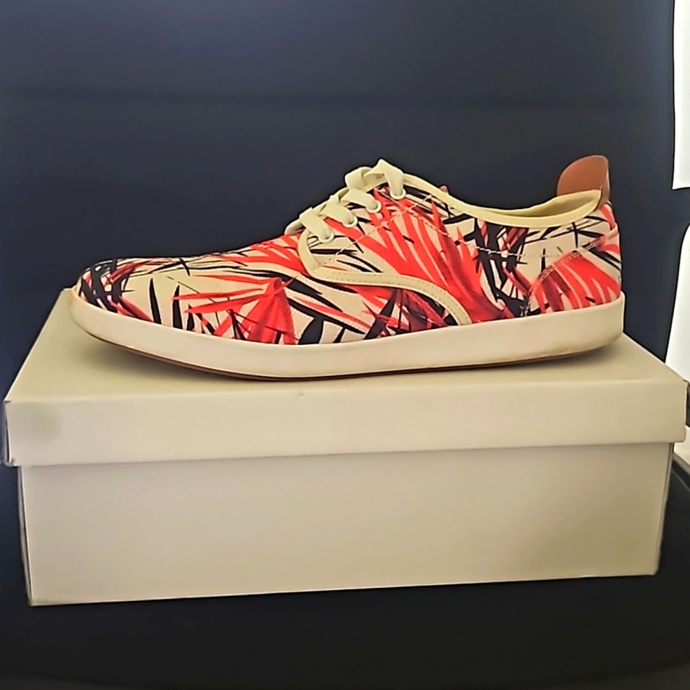 MEN'S SIZE 10.5